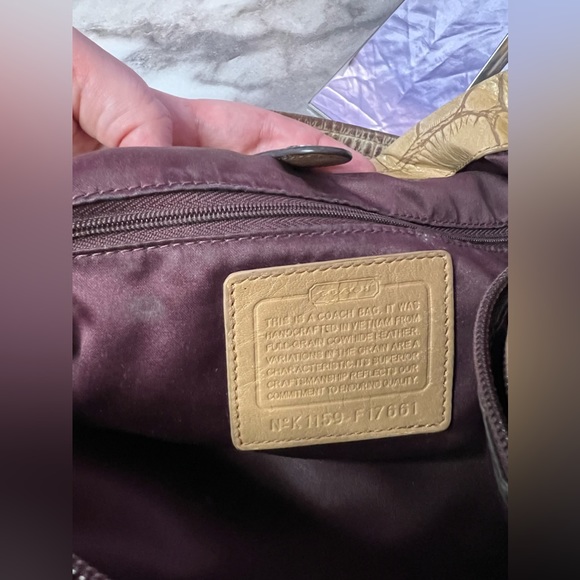 Coach Ashley Vintage F17661 Camel Beige Alligator Leather Carry all Tote Bag - Picture 10 of 12